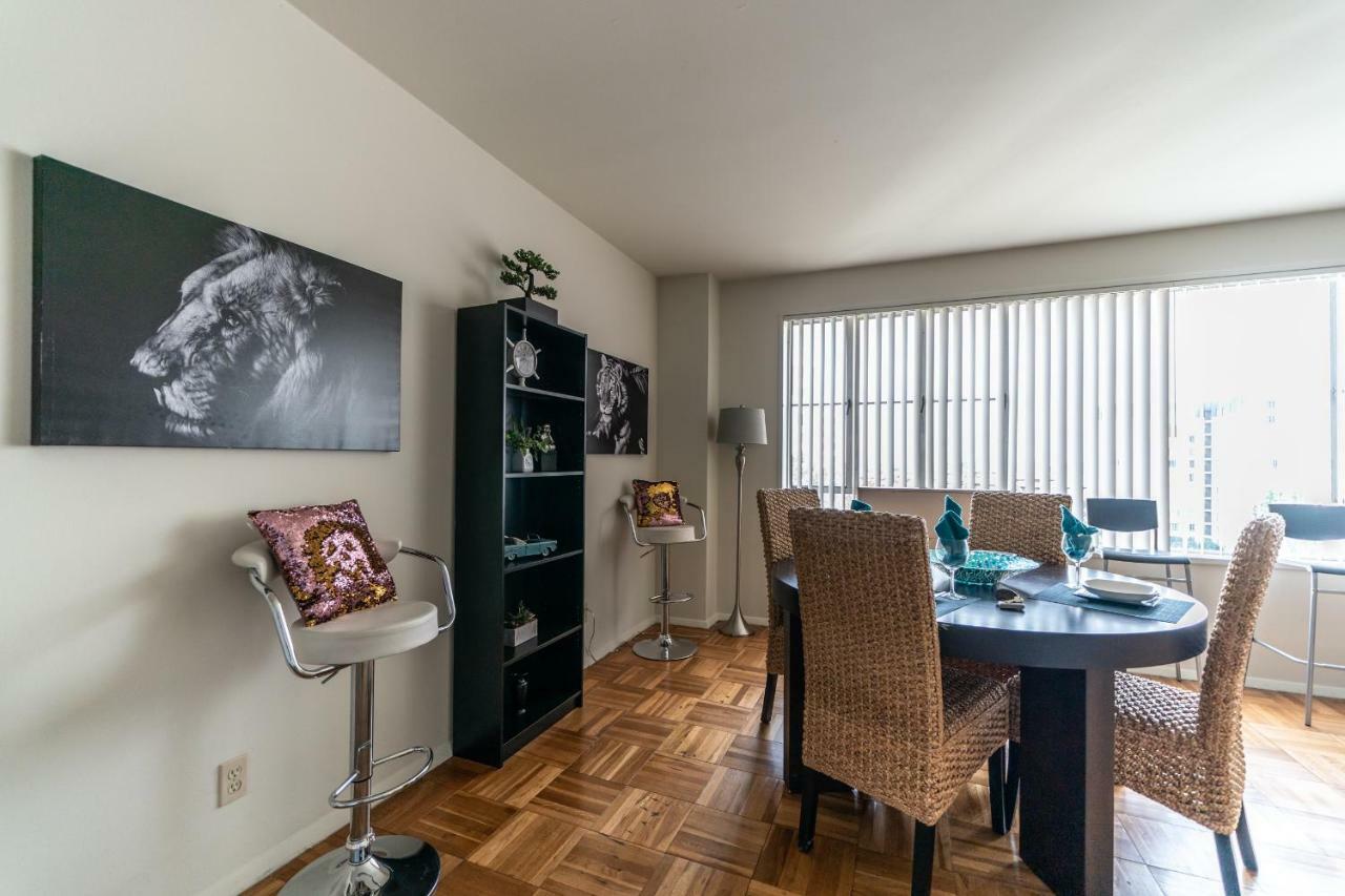 2 Bedroom Condo With A View Near The Grove Los Angeles Exteriör bild