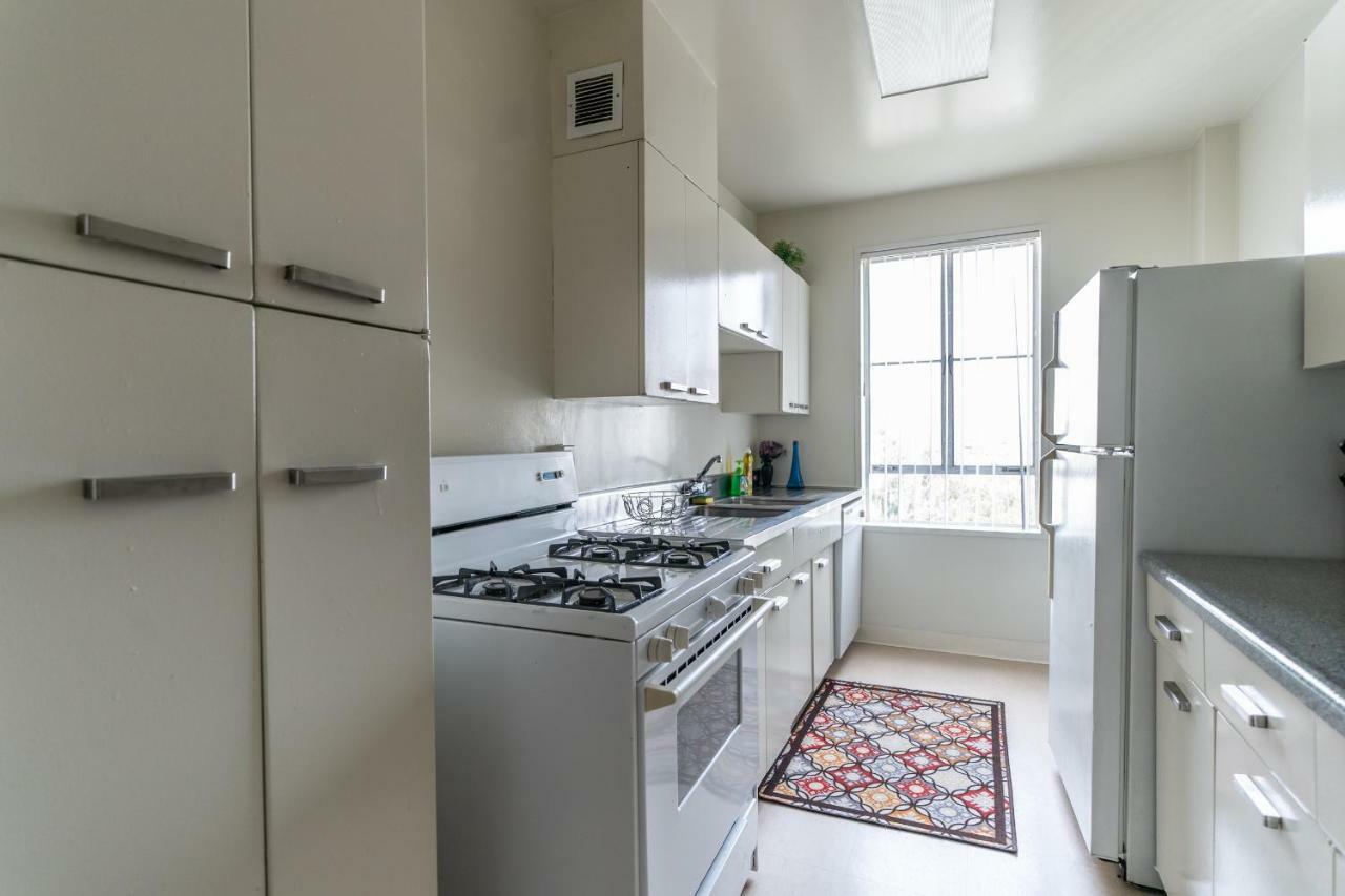 2 Bedroom Condo With A View Near The Grove Los Angeles Exteriör bild