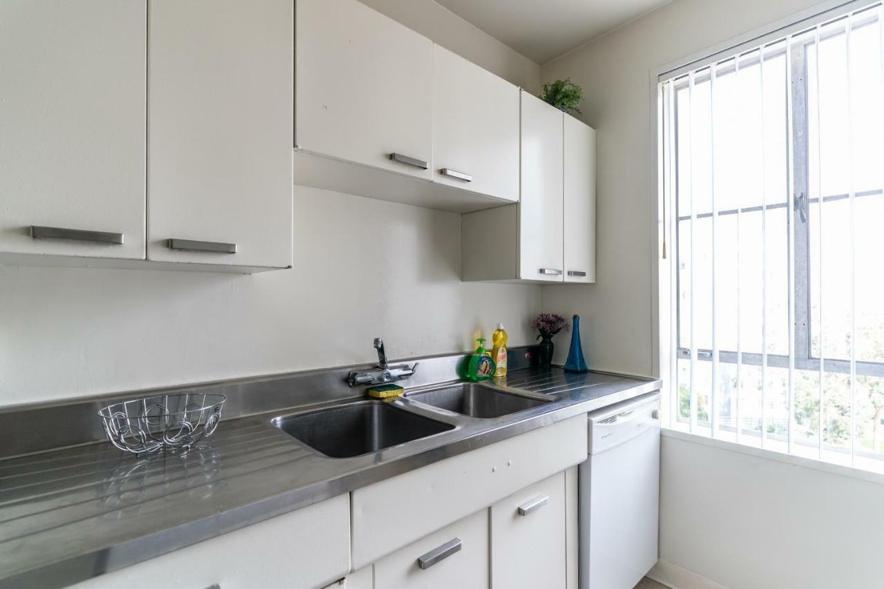 2 Bedroom Condo With A View Near The Grove Los Angeles Exteriör bild