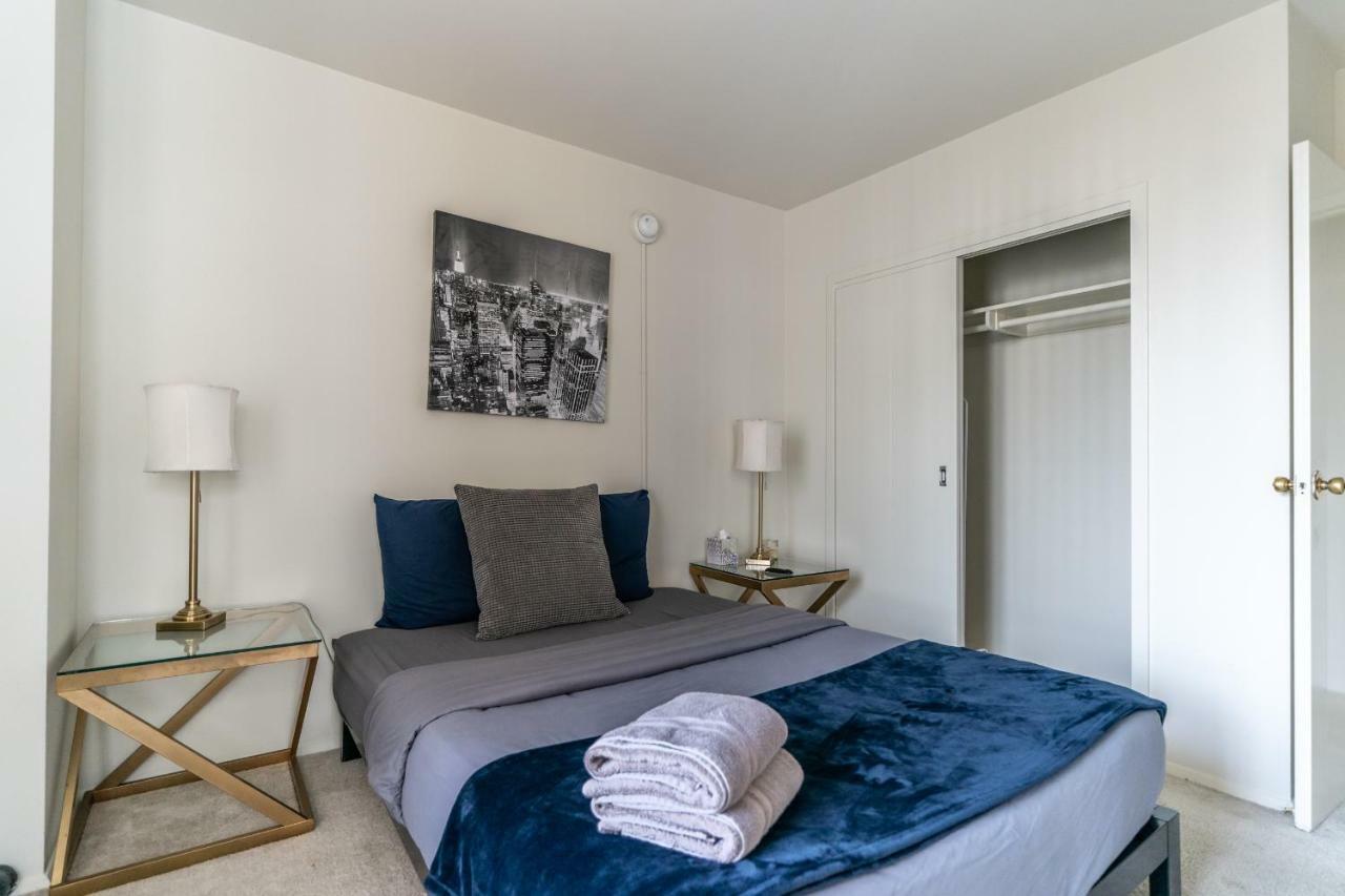 2 Bedroom Condo With A View Near The Grove Los Angeles Exteriör bild